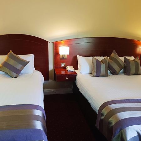 Aherlow House Hotel & Lodges Exteriör bild