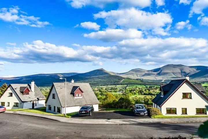Aherlow House Hotel & Lodges Exteriör bild