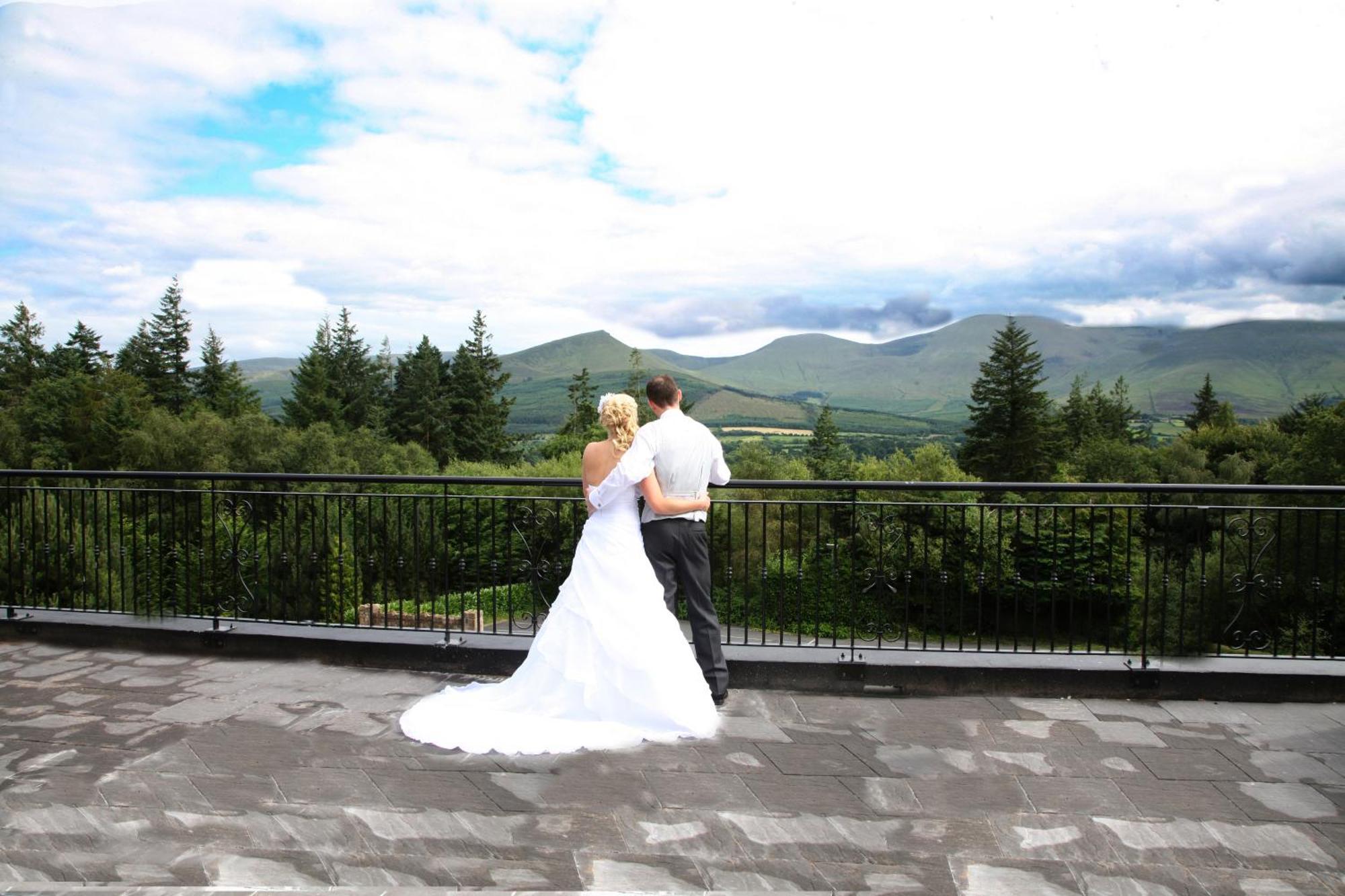 Aherlow House Hotel & Lodges Exteriör bild