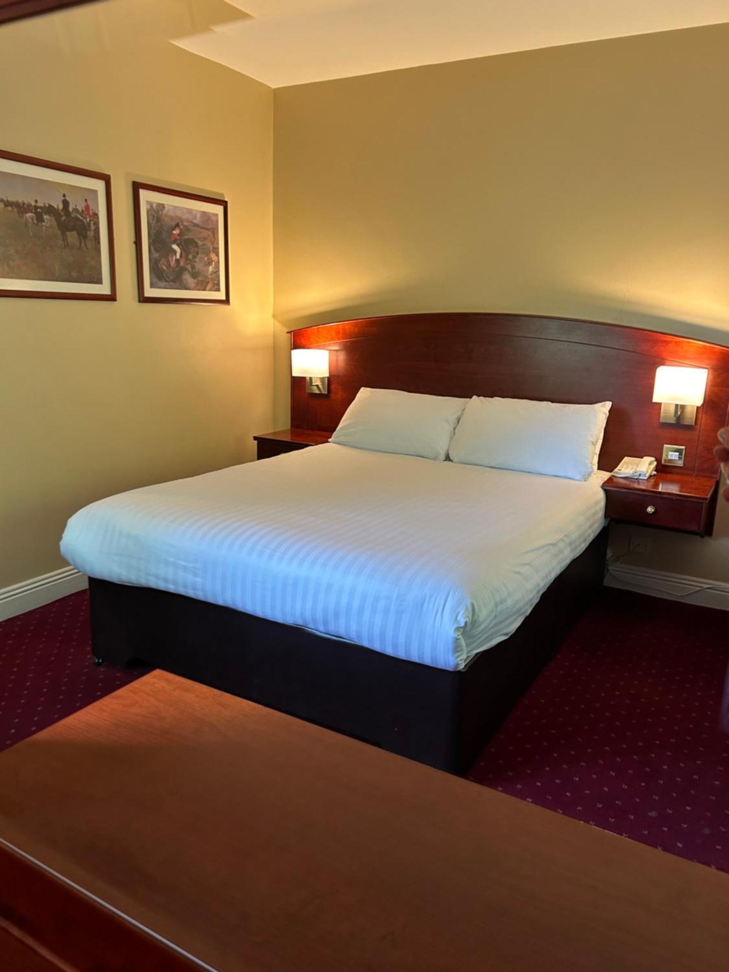 Aherlow House Hotel & Lodges Rum bild